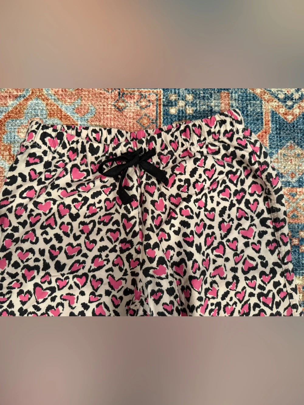 Victoria's Secret Pink & Black Heart Leopard Lounge Pants